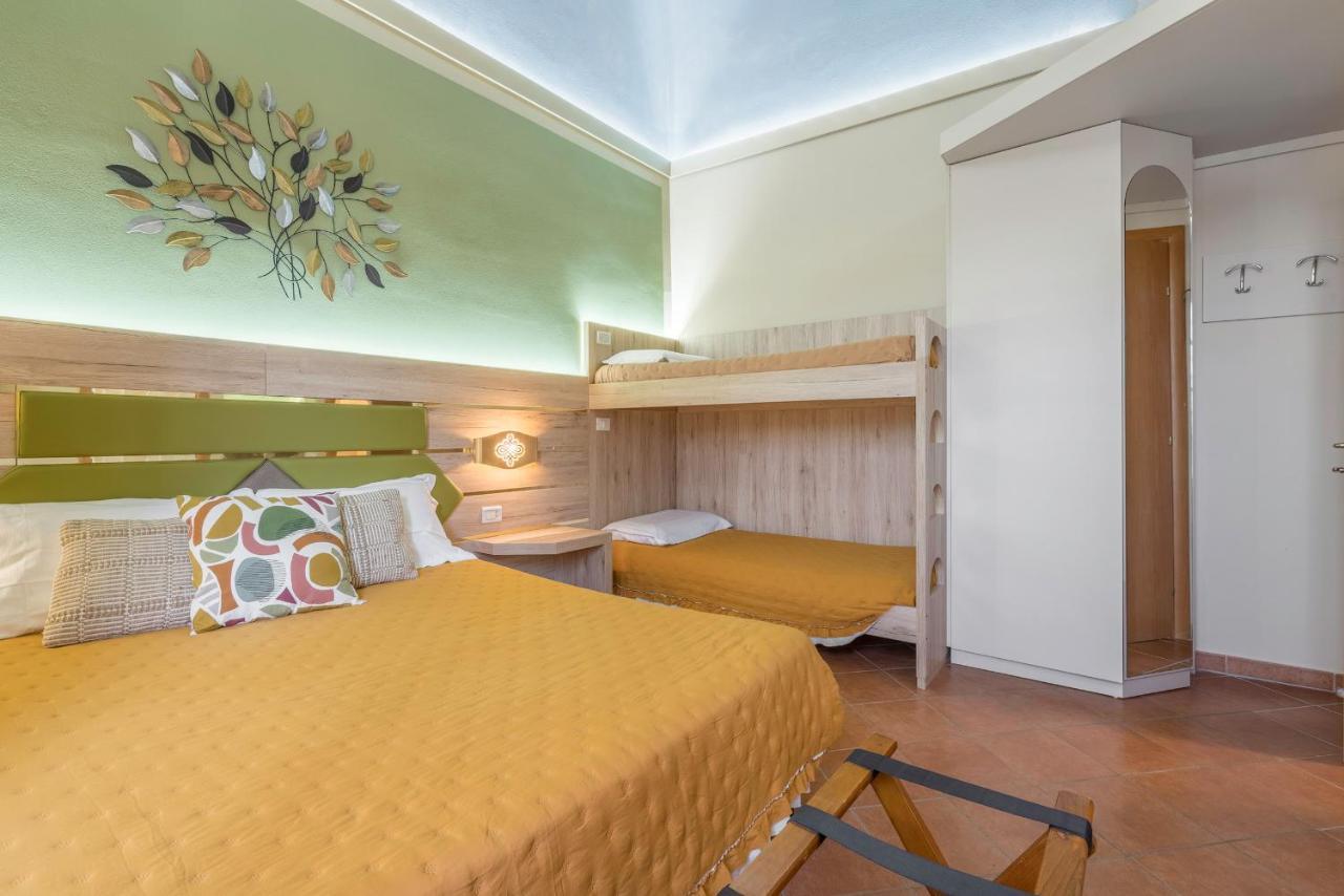 סנטה לוצ'ה Podere Cortesi Agriturismo Molinaccio מראה חיצוני תמונה