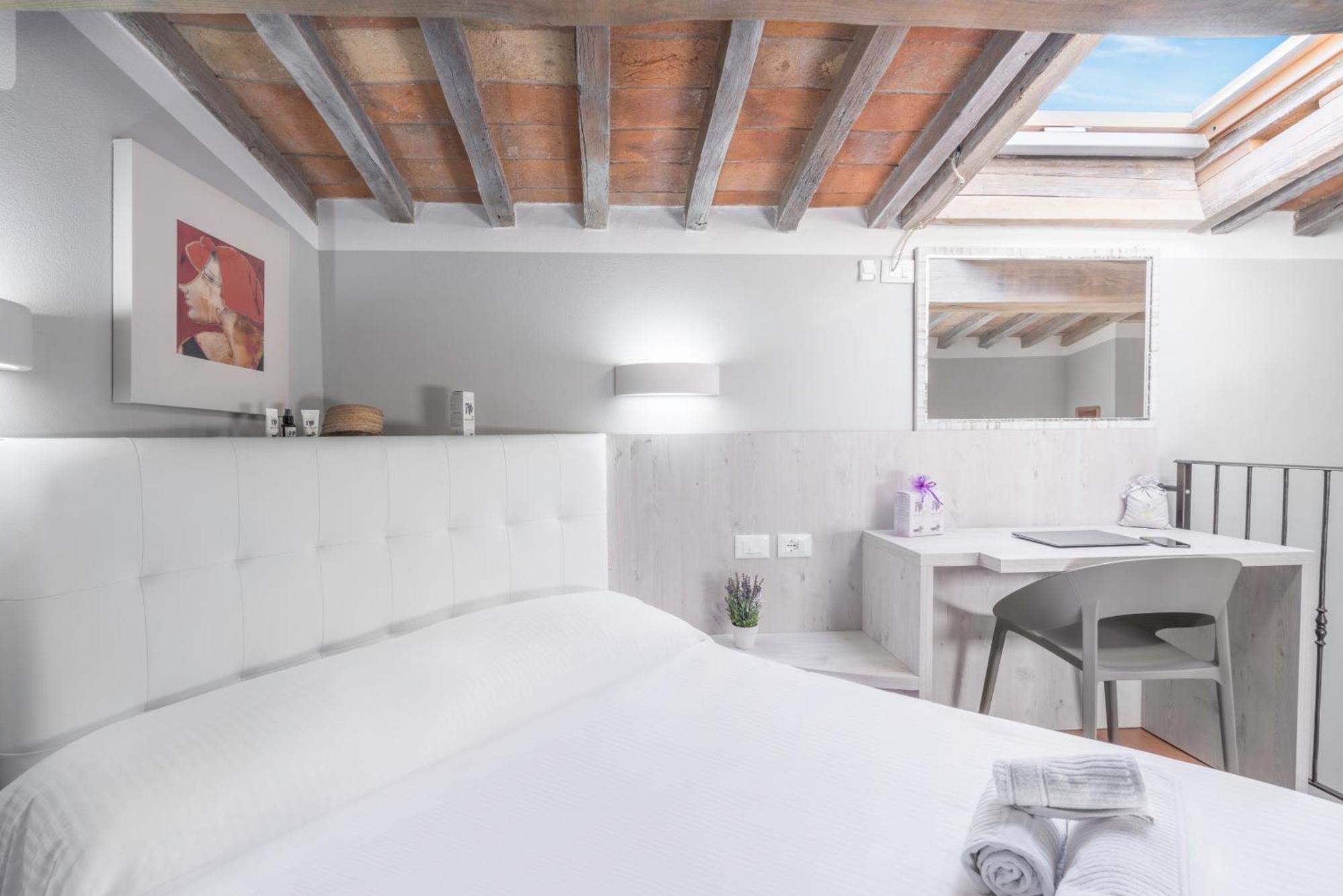 סנטה לוצ'ה Podere Cortesi Agriturismo Molinaccio מראה חיצוני תמונה
