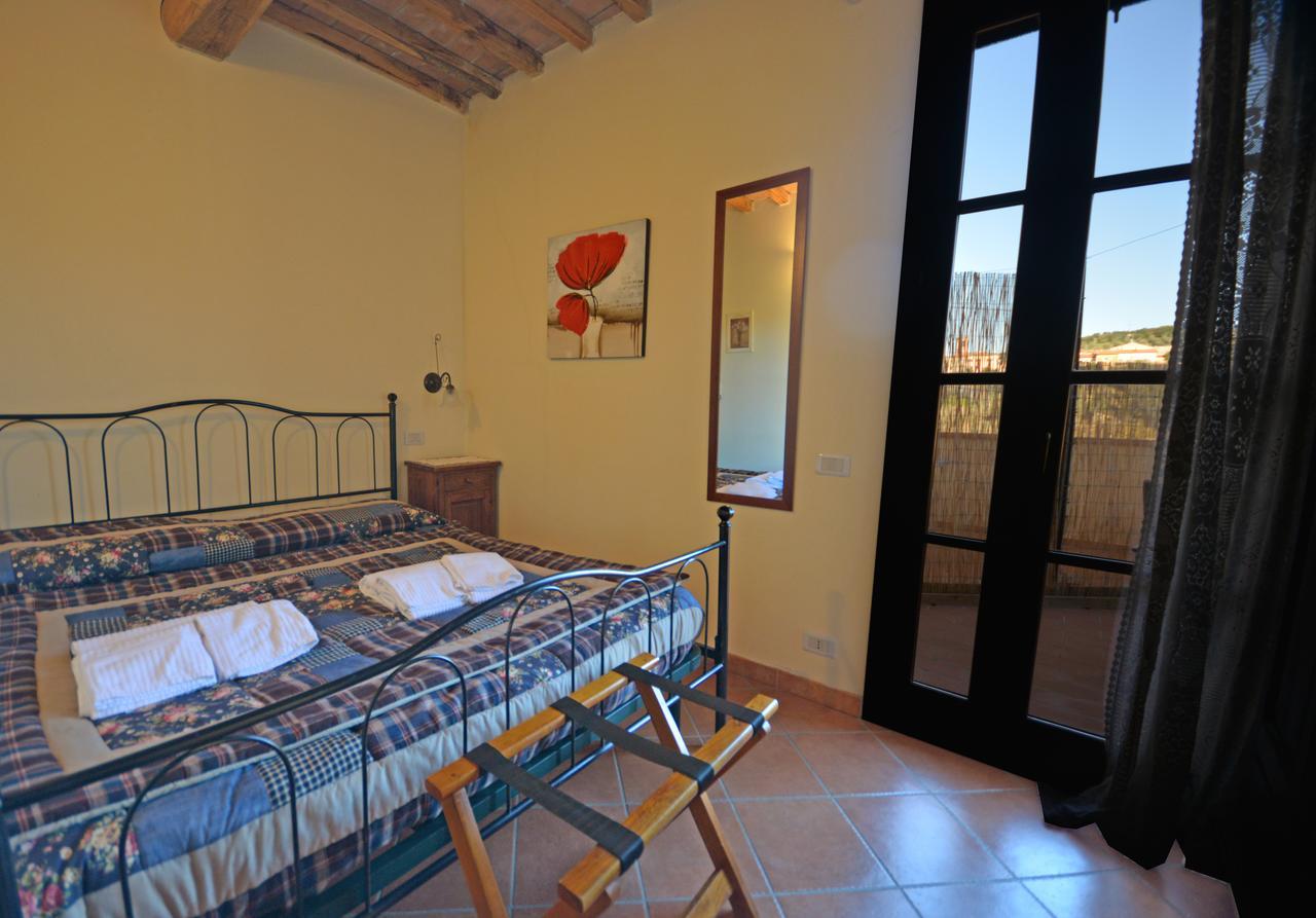 סנטה לוצ'ה Podere Cortesi Agriturismo Molinaccio מראה חיצוני תמונה