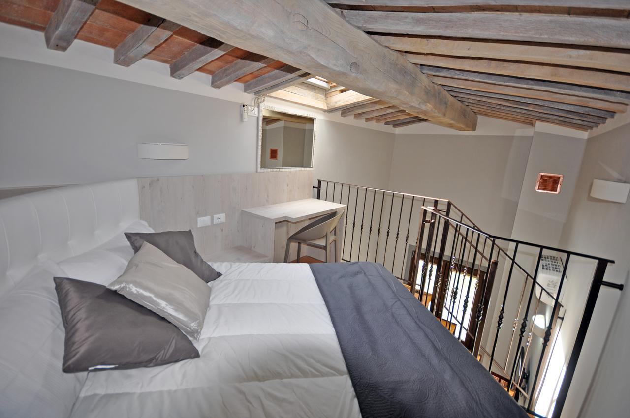 סנטה לוצ'ה Podere Cortesi Agriturismo Molinaccio מראה חיצוני תמונה